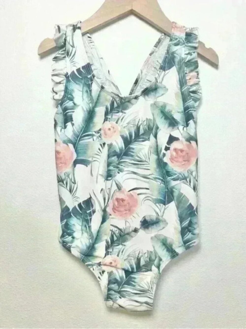 Girls Hawaiian Floral Ruffled Sleeve Swimsuit Size 6